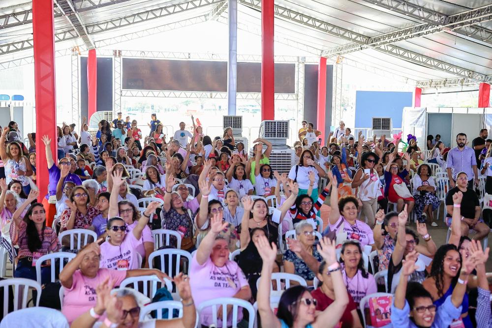 Capa da notícia: DF amplia rede de proteção a mulheres em situação de vulnerabilidade